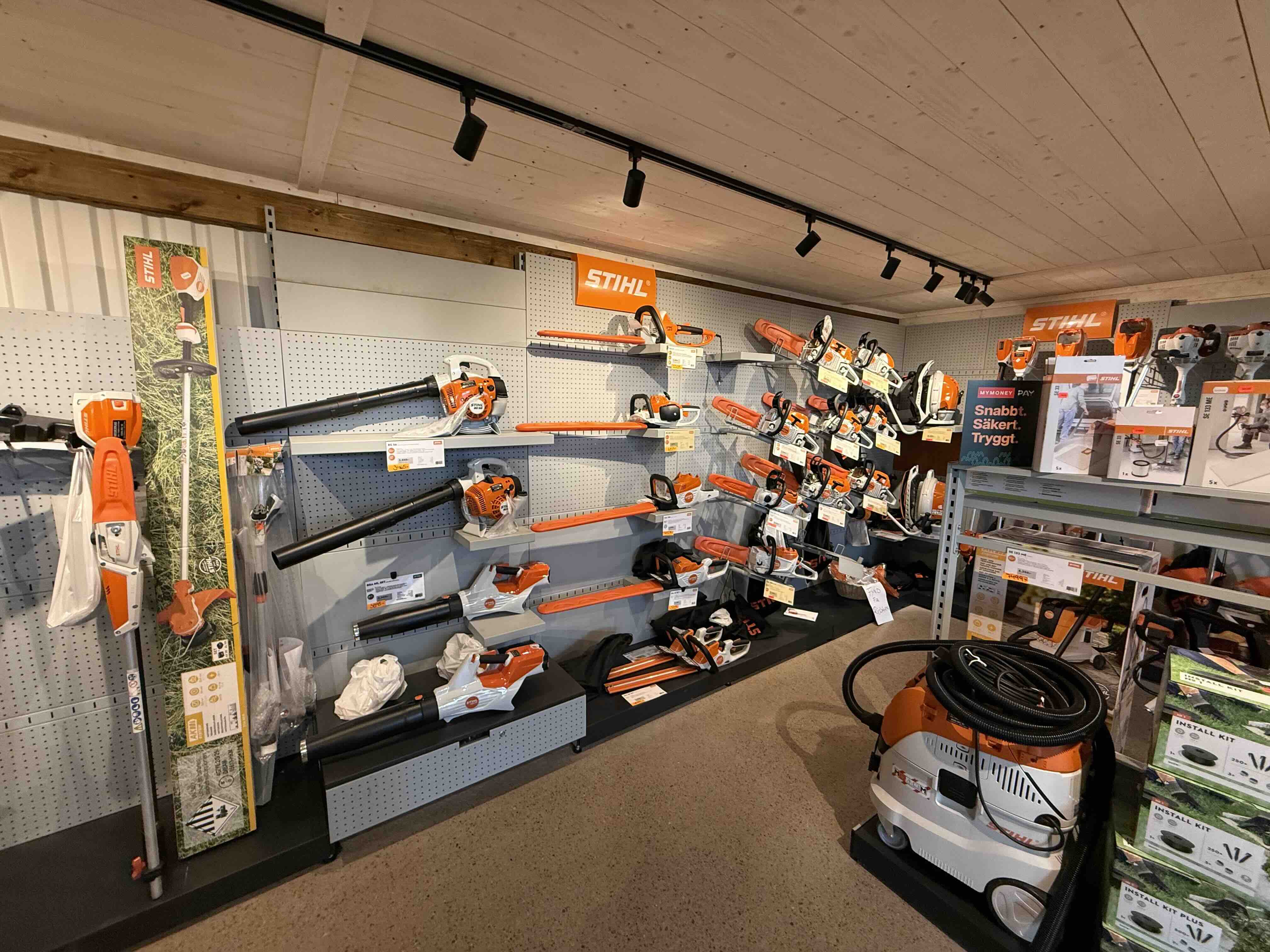 Serviceverkstad i arbete