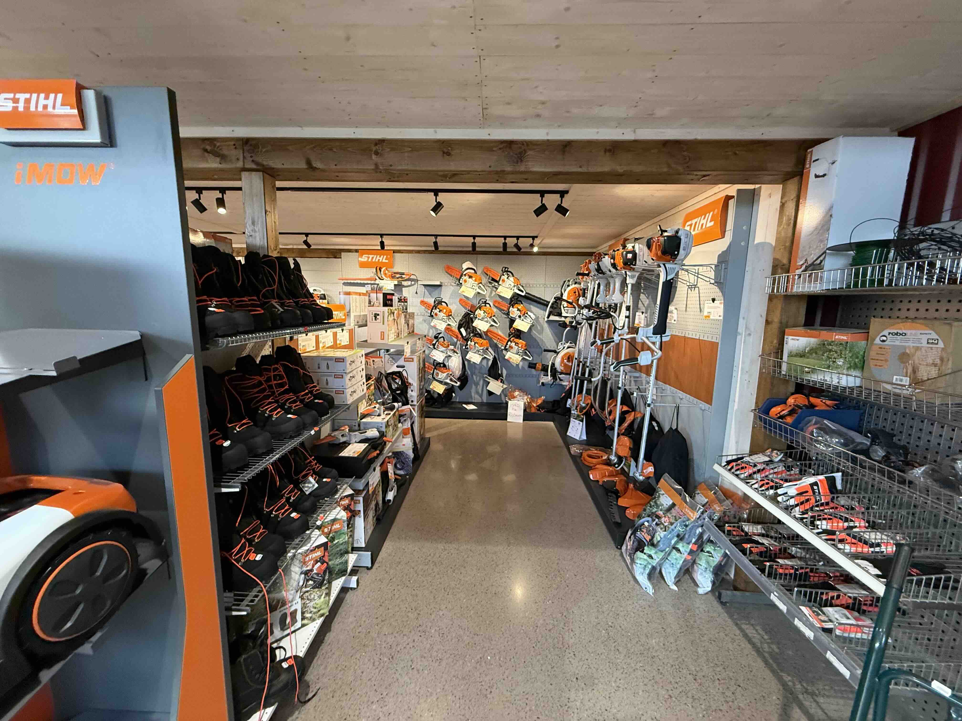 Serviceverkstad i arbete